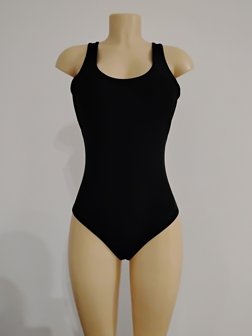 StarTreene Women’s Classic Black One-Piece Swimsuit Size L